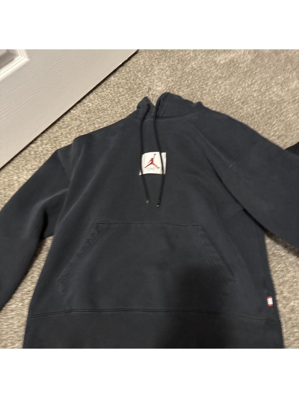 Jordan Men's Navy and Blue Hoody